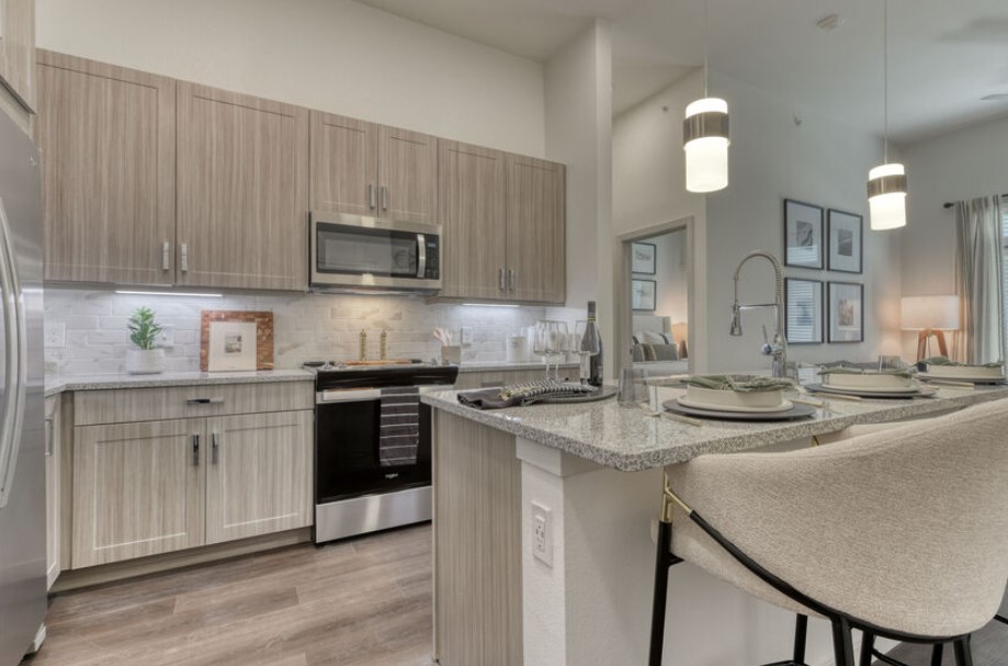 SA1319 – Premier Urban Living in Stone Oak